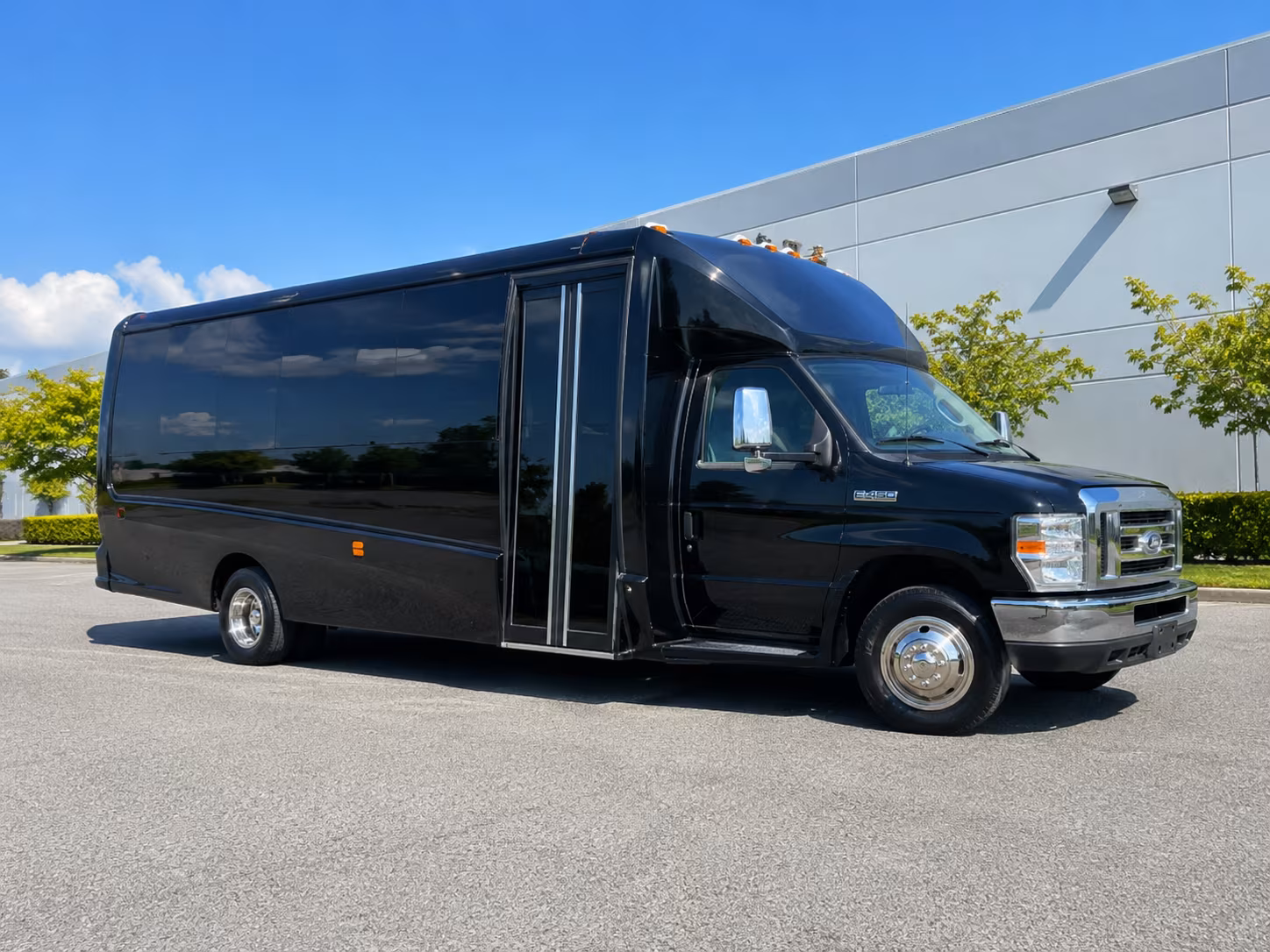 Boca Raton Wedding Transportation party bus exterior