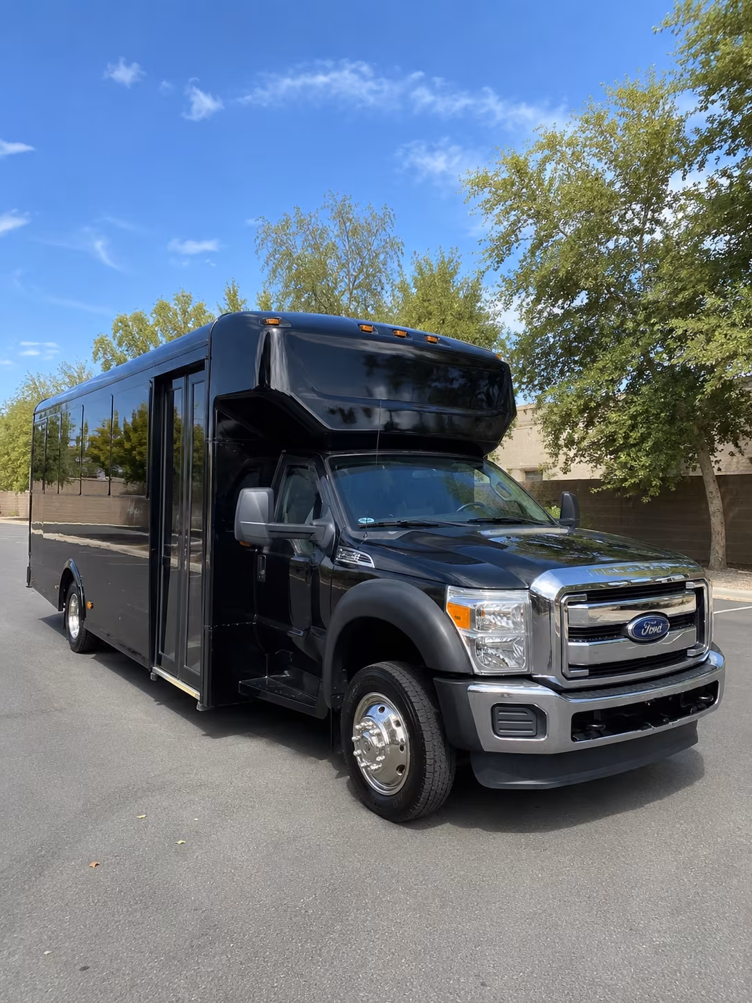 Boca Raton Winery Tour & Pub Crawl Transportation party bus interior
